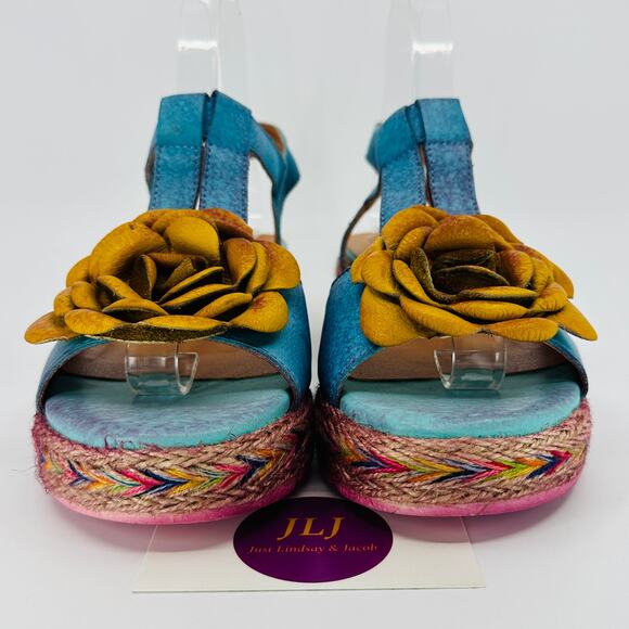 L'Artiste by Spring Step Women's Tempest Sandals Blue Multi Size 38 EU/ 7.5-8 US - Picture 2 of 12